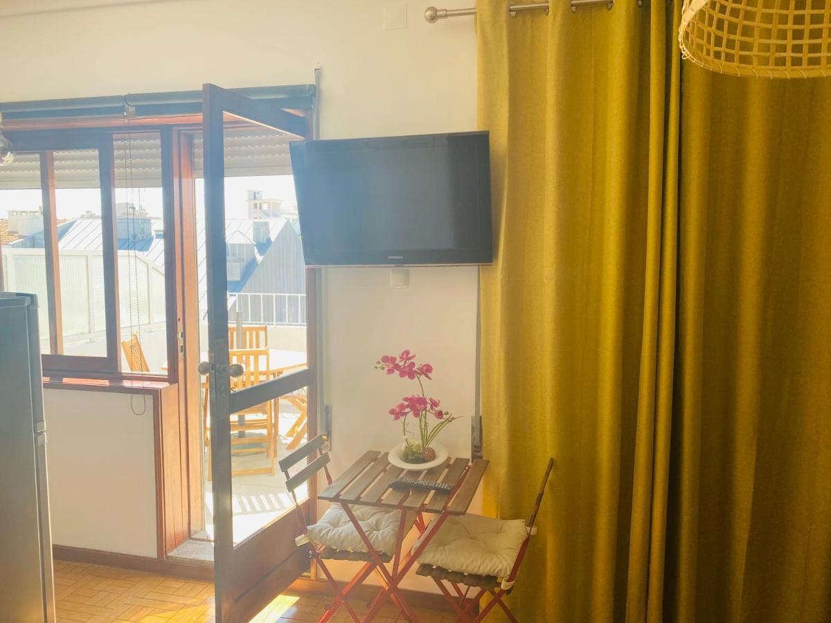 Apartamento Com Patio Na Rua Principal Da Cidade Porto Exteriér fotografie