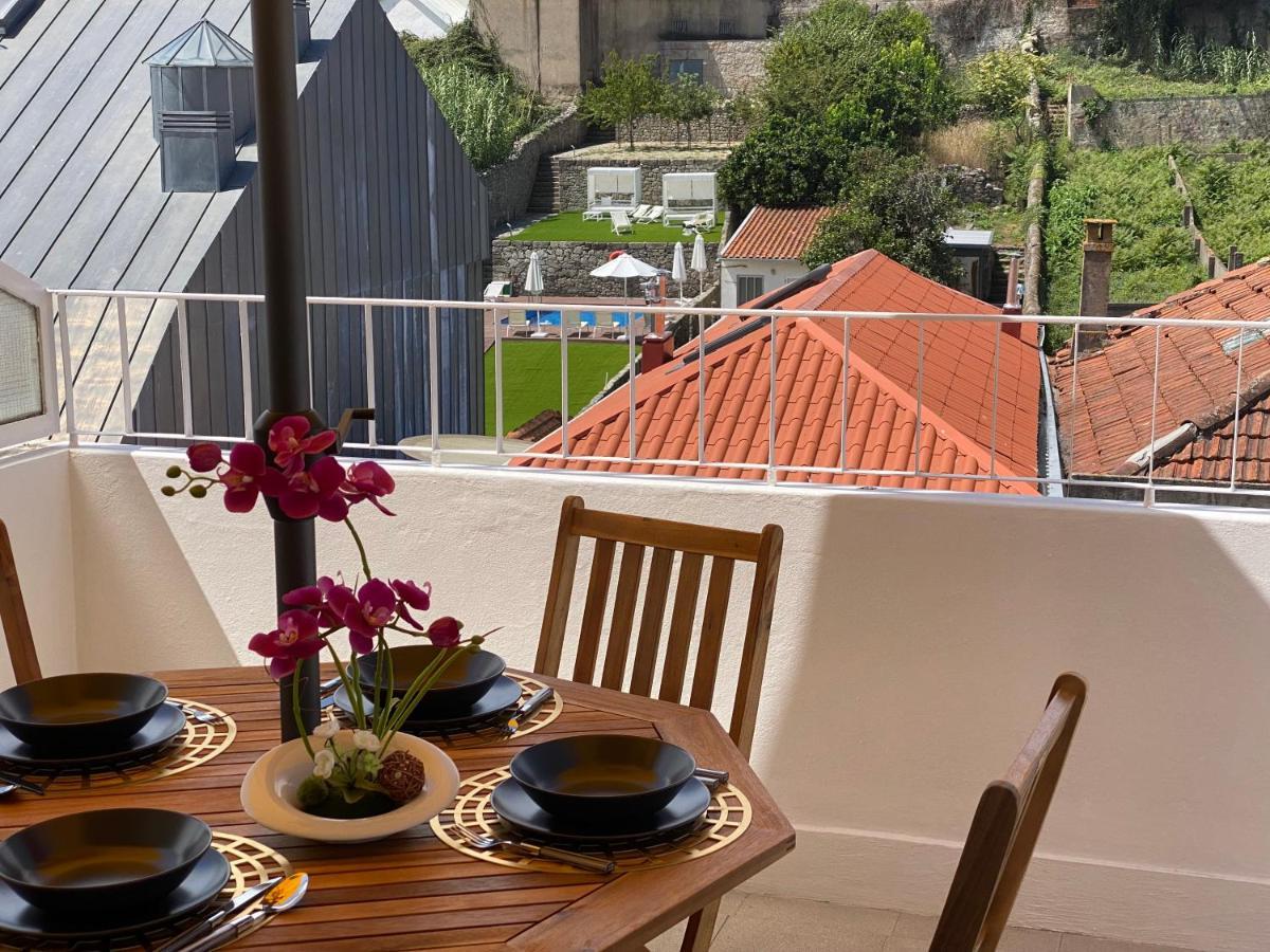 Apartamento Com Patio Na Rua Principal Da Cidade Porto Exteriér fotografie